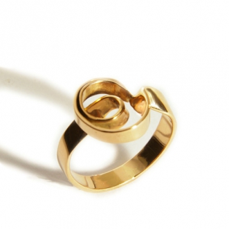 Rood gouden ring